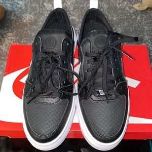 Nike Court Vision Alta